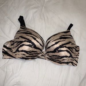 Victoria’s Secret Plunge Animal Print Bra 38C